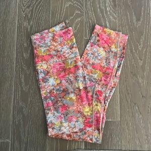 Lululemon Align Leggings - Size 6 - 23”
